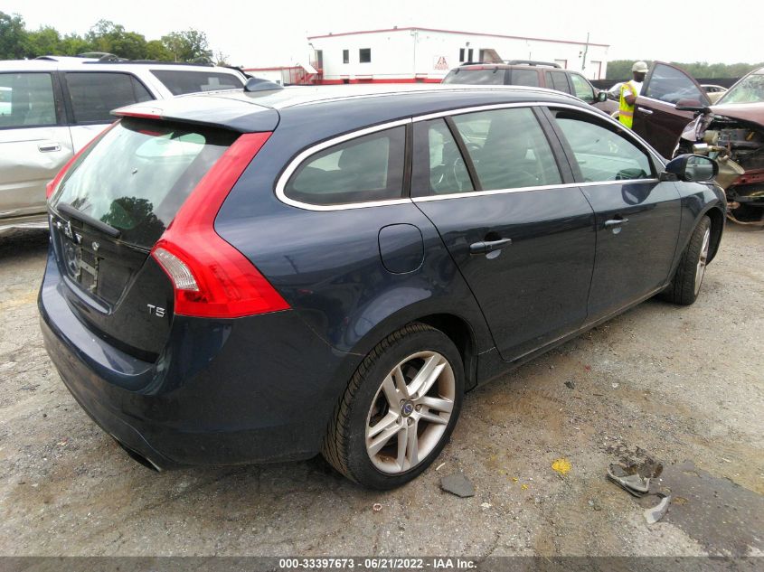 2015 VOLVO V60 T5 DRIVE-E PREMIER YV140MEK9F1217756