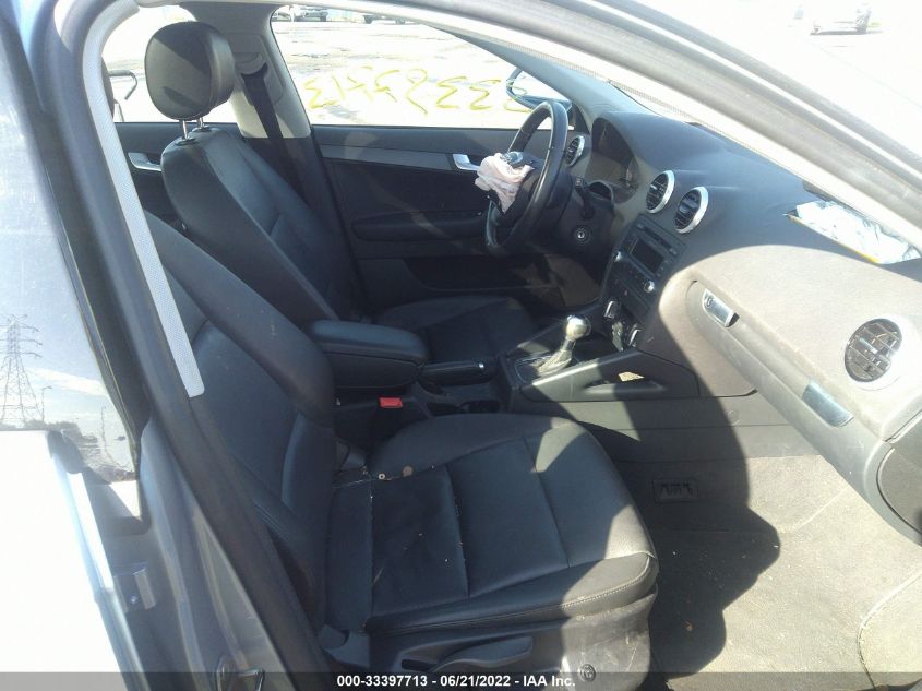 2013 AUDI A3 PREMIUM WAUBEAFM0DA007618