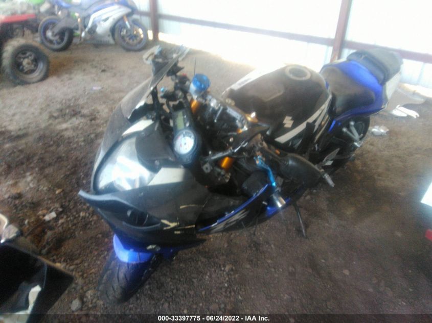 2004 SUZUKI GSX-R1000 JS1GT75A442102583