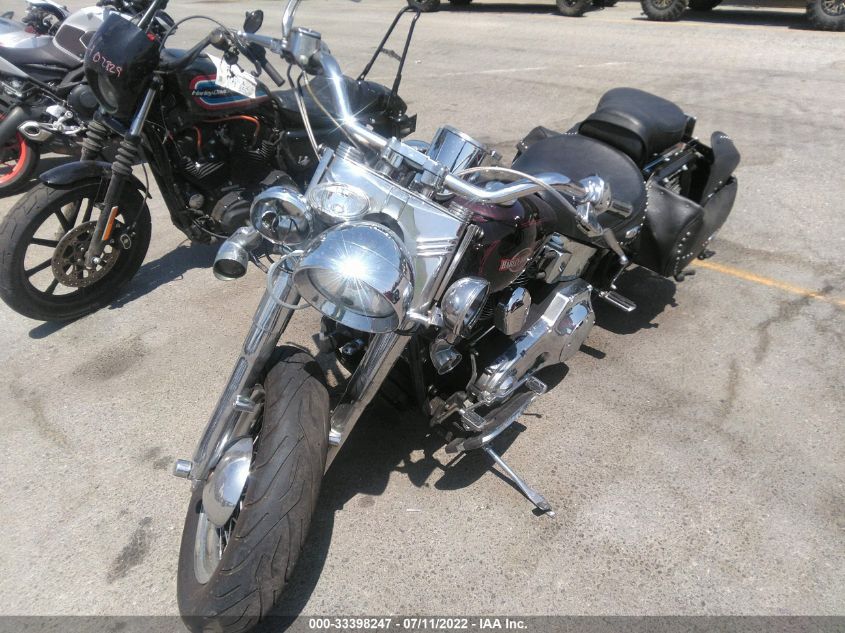 2005 HARLEY-DAVIDSON FLSTCI 1HD1BWB3X5Y068273