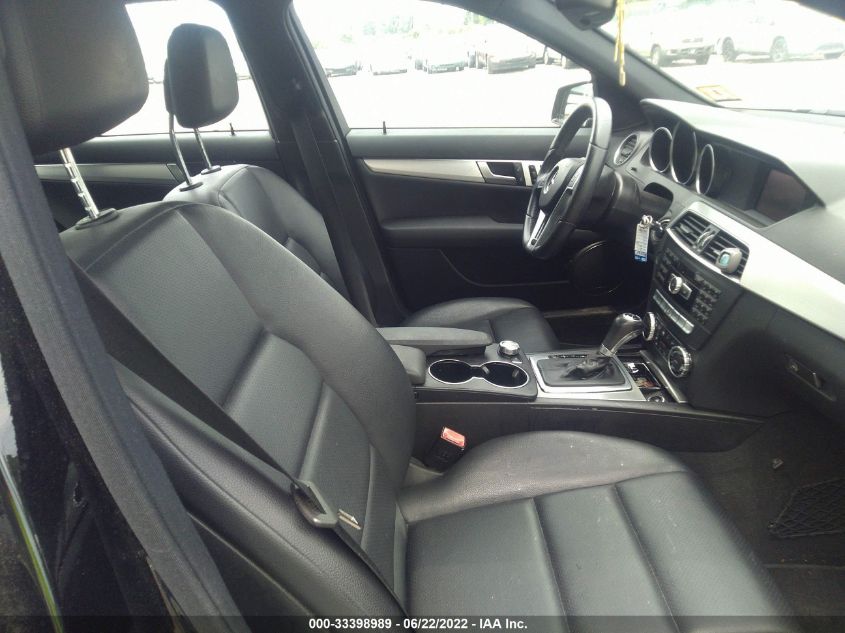 2014 MERCEDES-BENZ C-CLASS C 300 WDDGF8AB5ER304834