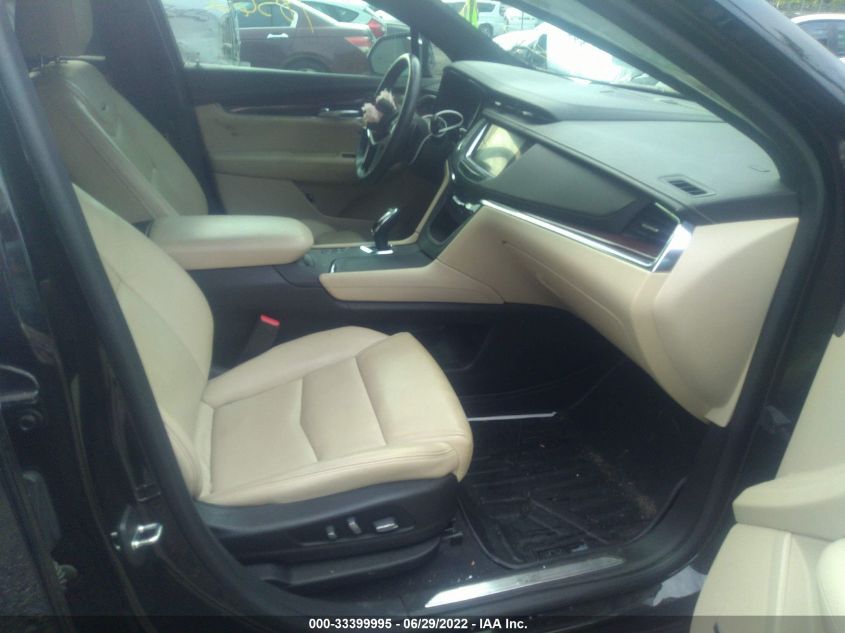 2017 CADILLAC XT5 PREMIUM LUXURY 1GYKNCRS7HZ144131