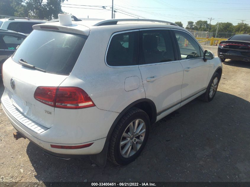 2013 VOLKSWAGEN TOUAREG SPORT W/NAV WVGEP9BP4DD011738