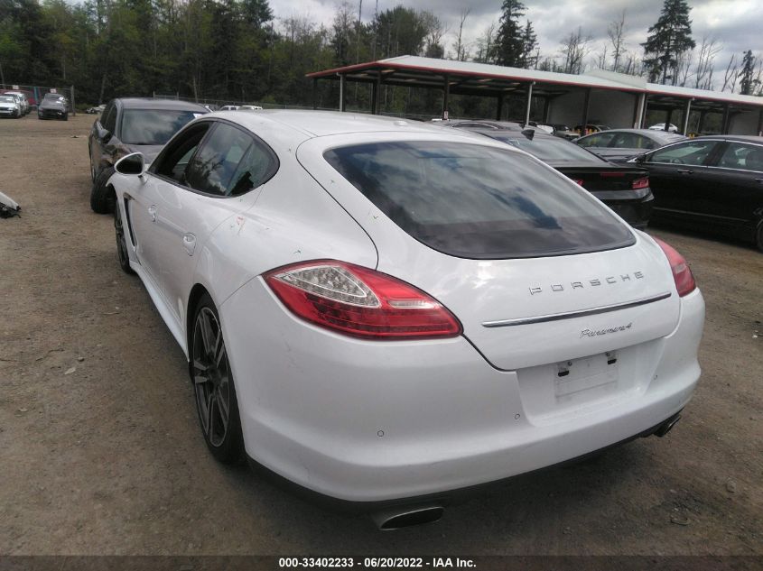 2013 PORSCHE PANAMERA WP0AA2A78DL011504