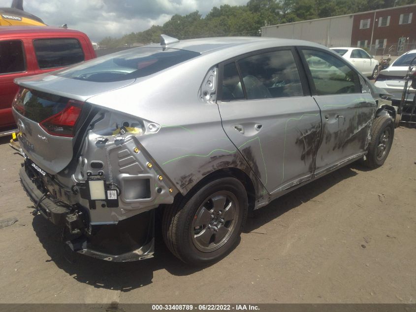 2022 HYUNDAI IONIQ HYBRID SE KMHC75LC5NU285043
