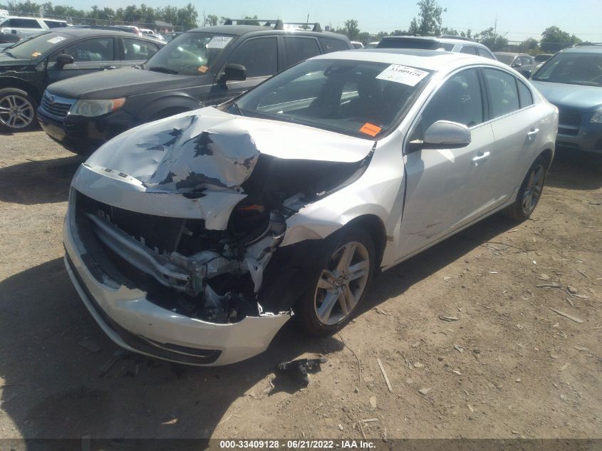 2015 VOLVO S60 PREMIER YV126MFK6F2360808