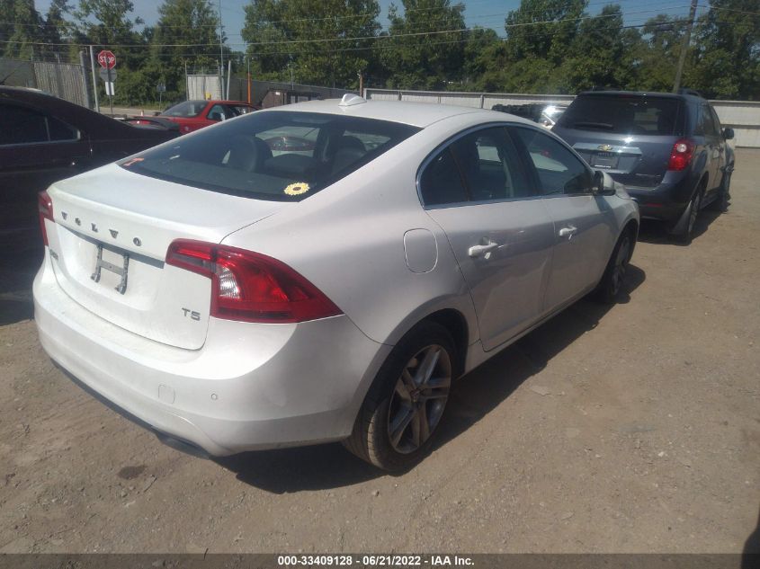 2015 VOLVO S60 PREMIER YV126MFK6F2360808