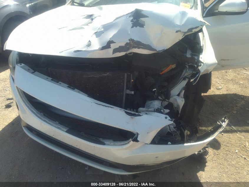 2015 VOLVO S60 PREMIER YV126MFK6F2360808