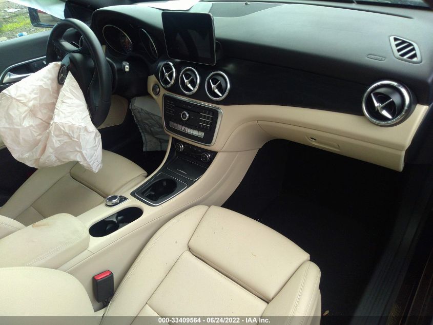 2018 MERCEDES-BENZ CLA CLA 250 WDDSJ4GB7JN595718