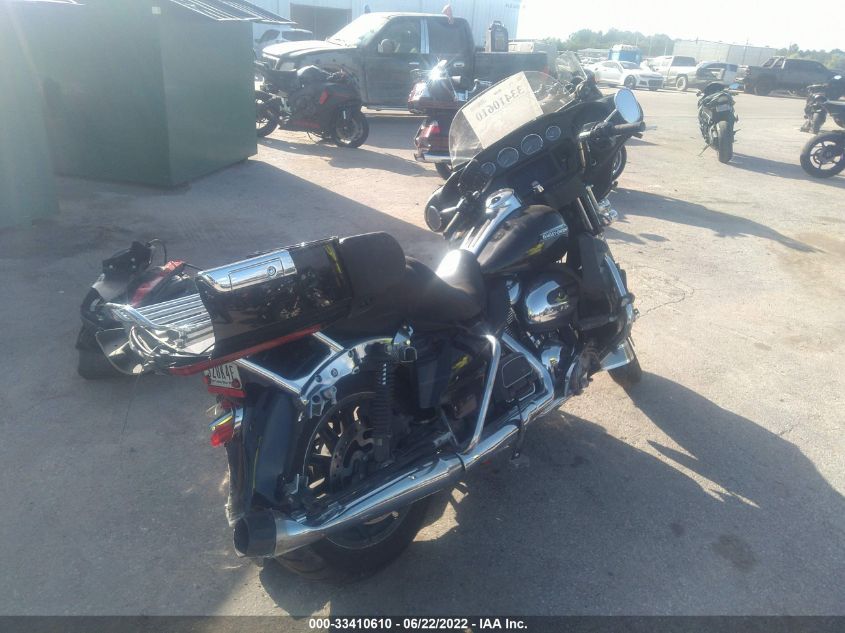 2019 HARLEY-DAVIDSON FLHTCU 1HD1FCC17KB638230