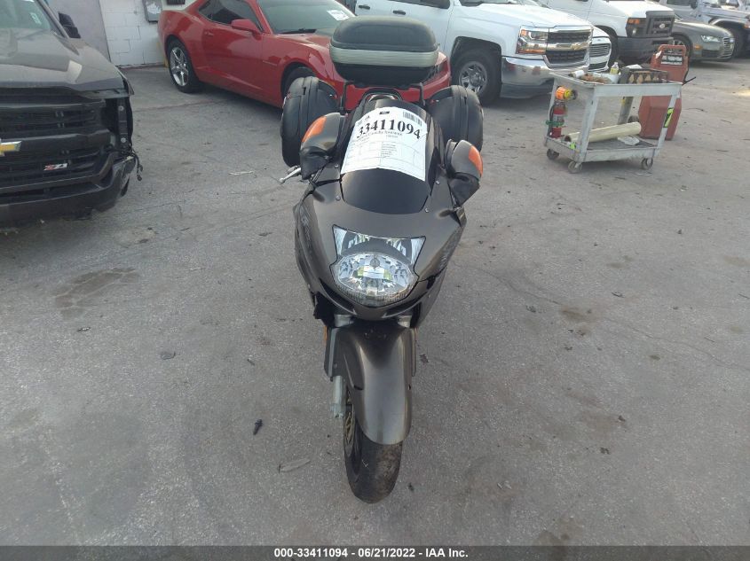 2000 HONDA CBR1100 XX JH2SC3503YM300072