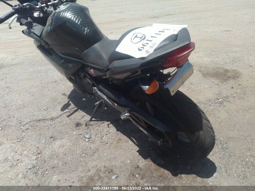 2011 YAMAHA FZ6 R JYARJ18E9BA006818