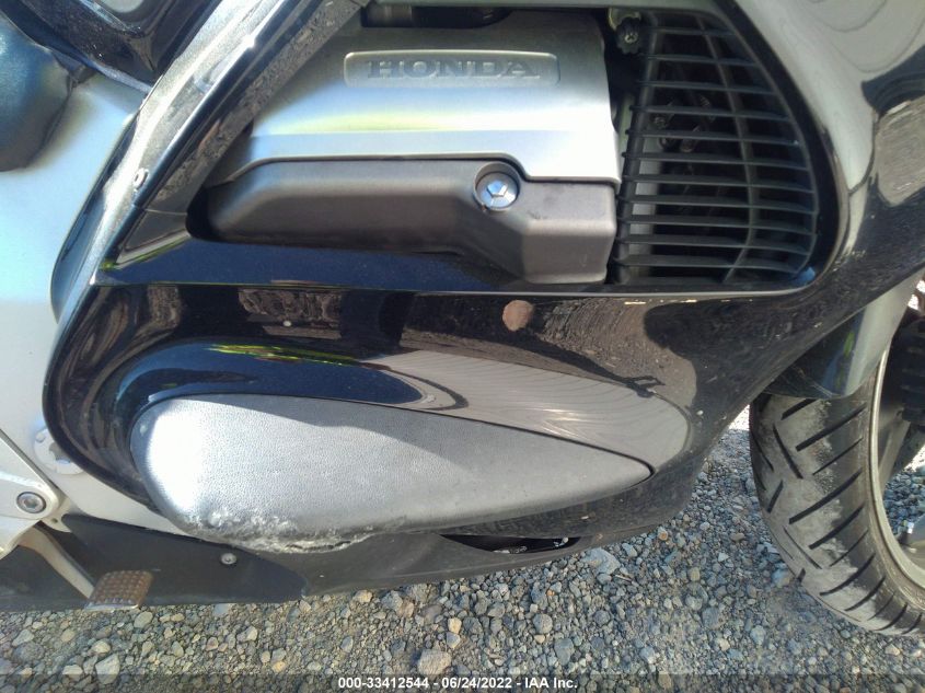 2006 HONDA ST1300 JH2SC510X6M400247