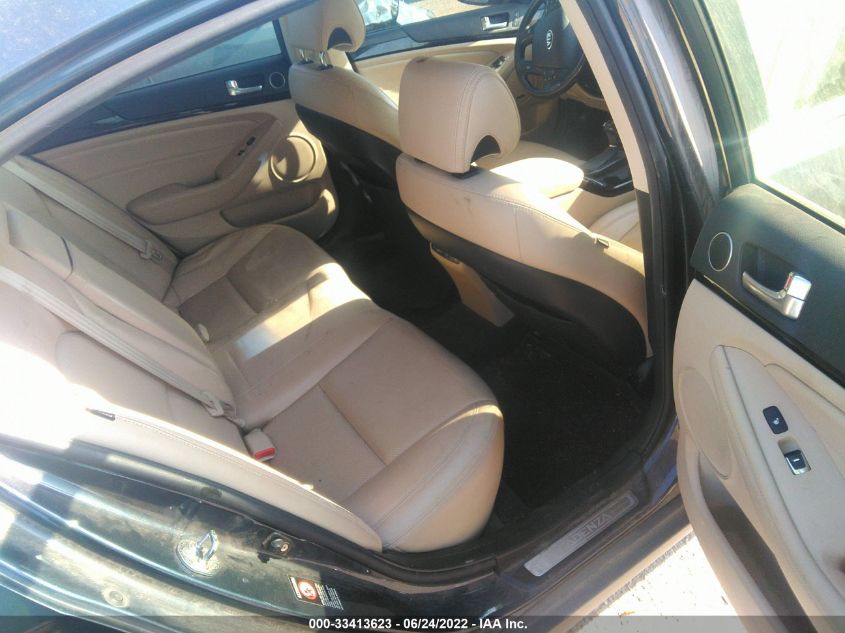 2014 KIA CADENZA PREMIUM KNALN4D71E5130292
