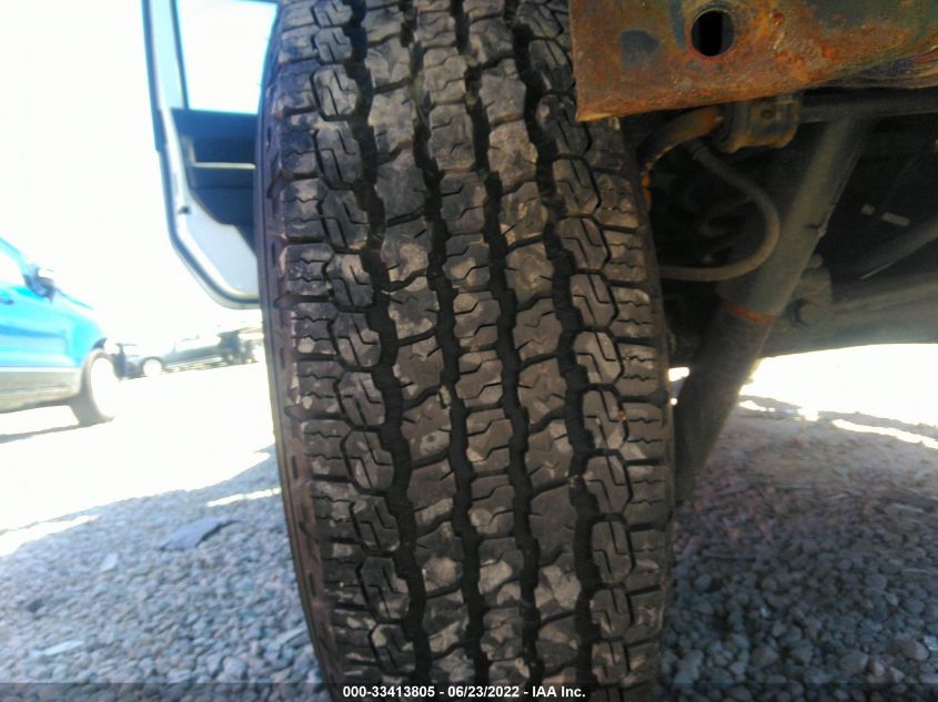 2015 JEEP WRANGLER UNLIMITED SAHARA 1C4HJWEG2FL523598