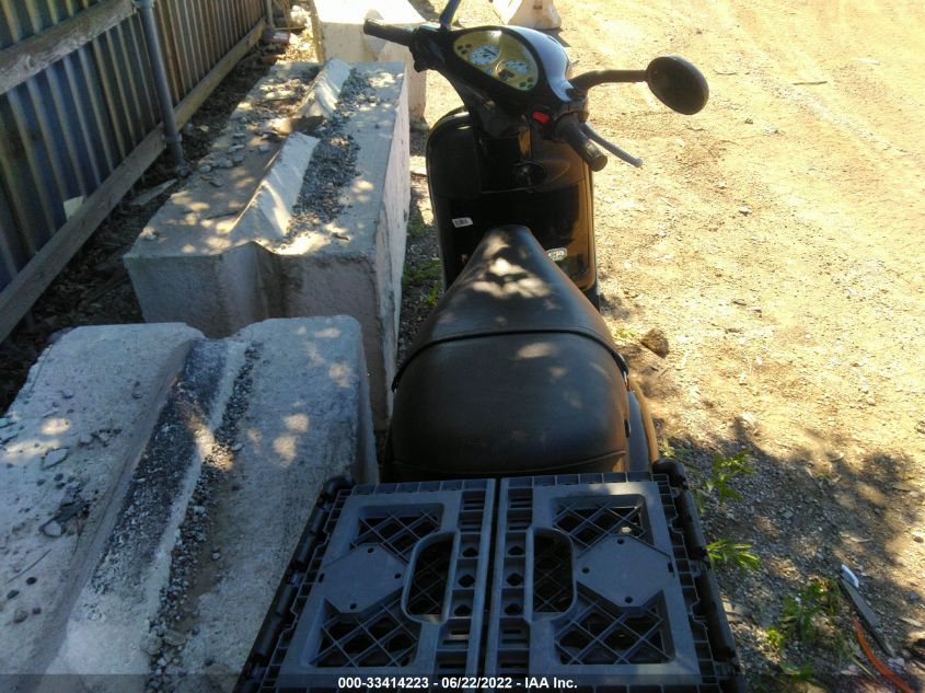 2001 VESPA M198F ZAPM198F015003382
