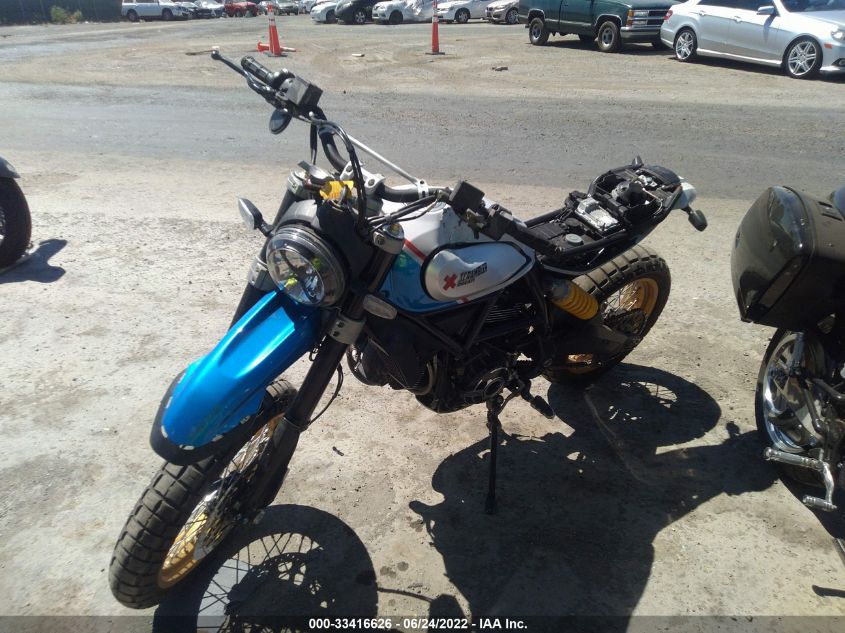 2021 DUCATI SCRAMBLER DESERT SLED ML0KAFPM8MT002178
