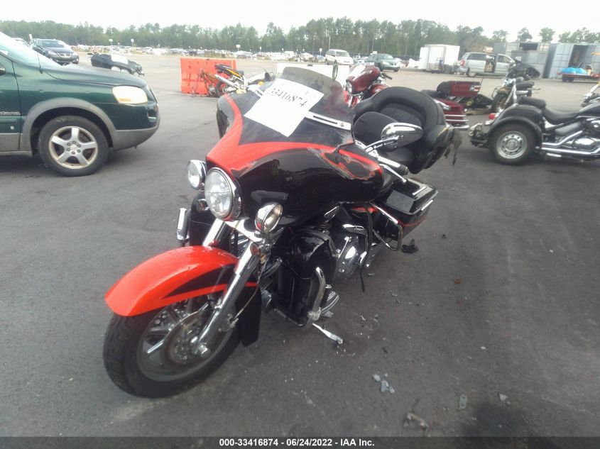 2007 HARLEY-DAVIDSON FLHTCUSE 1HD1PR81X7Y959594