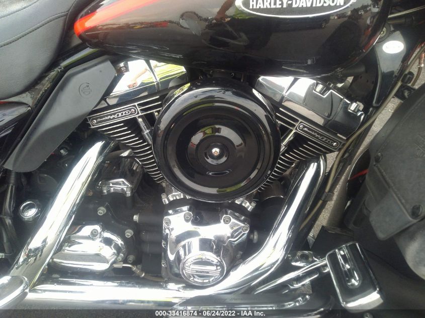 2007 HARLEY-DAVIDSON FLHTCUSE 1HD1PR81X7Y959594