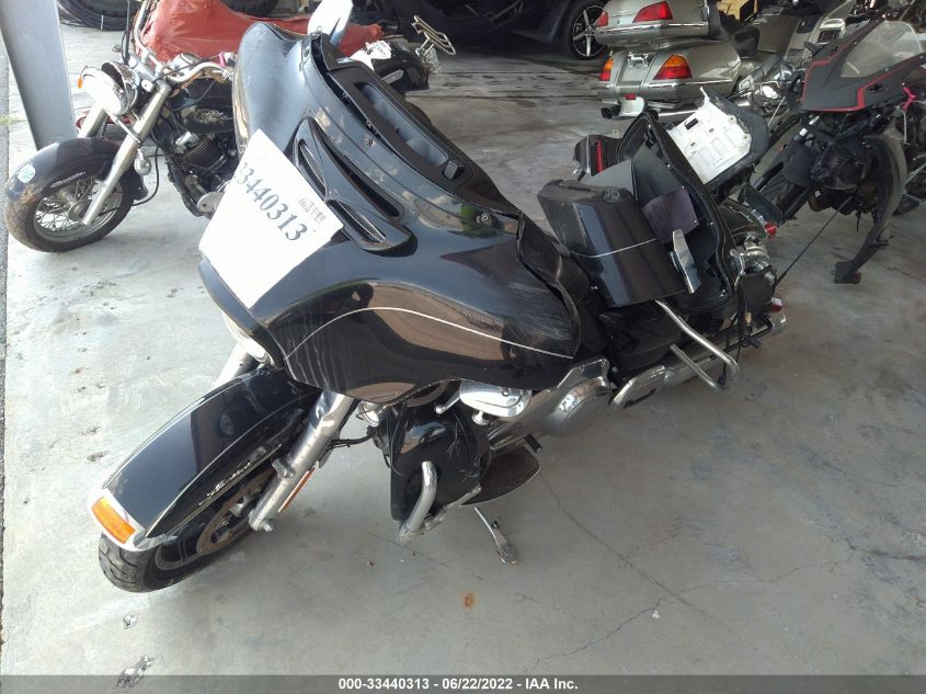 2017 HARLEY-DAVIDSON FLHTK ULTRA LIMITED 1HD1KED19HB624568