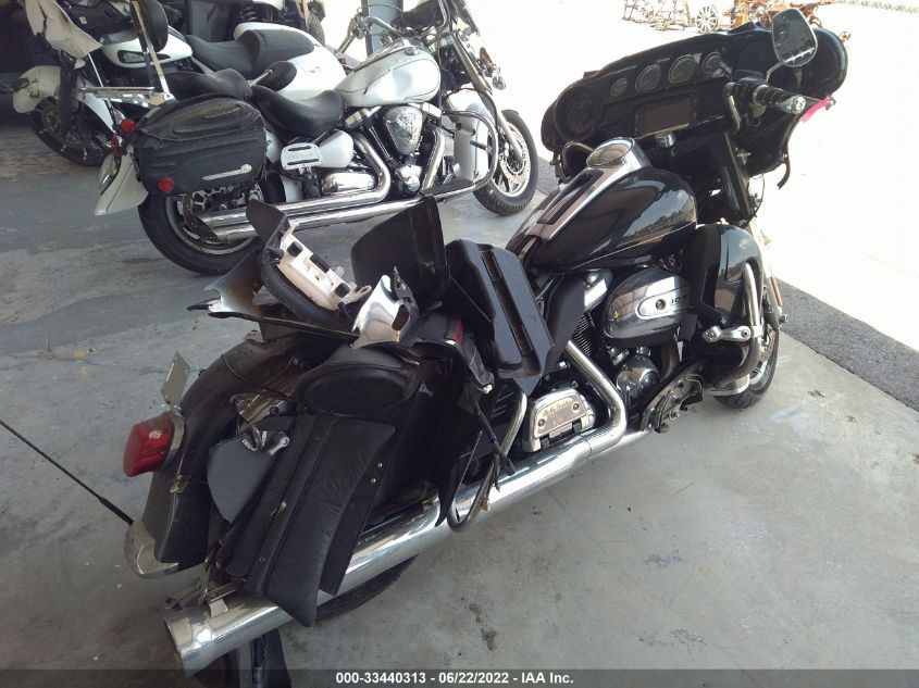 2017 HARLEY-DAVIDSON FLHTK ULTRA LIMITED 1HD1KED19HB624568