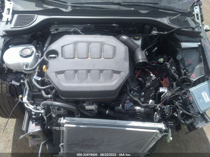 2022 VOLKSWAGEN GOLF GTI AUTOBAHN WVW687CD0NW136045