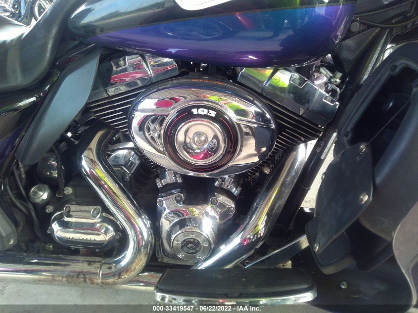 2010 HARLEY-DAVIDSON FLHTK 1HD1KEM17AB674701