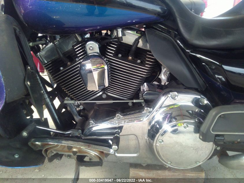 2010 HARLEY-DAVIDSON FLHTK 1HD1KEM17AB674701