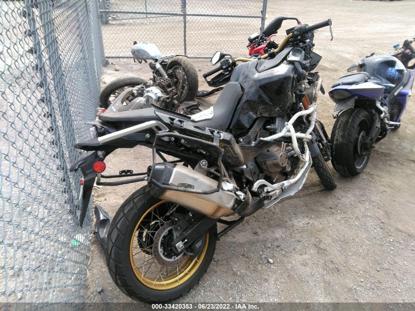 2021 HONDA CRF1100 D4 JH2SD1042MK100222