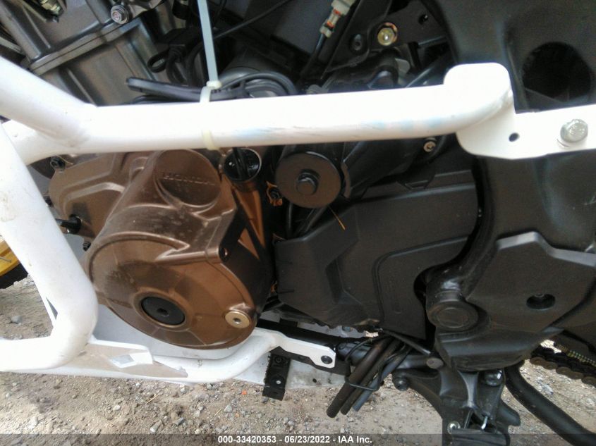 2021 HONDA CRF1100 D4 JH2SD1042MK100222