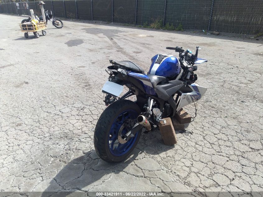 2015 YAMAHA YZFR3 MH3RH06Y2FK004319