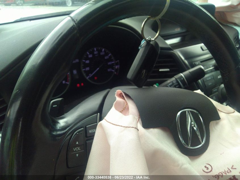 2016 ACURA ILX 19UDE2F38GA024178