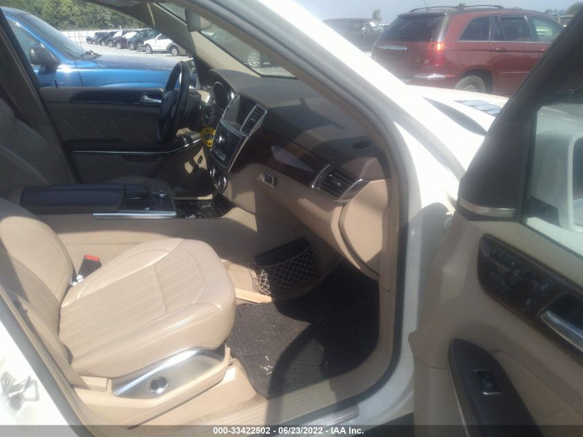 2013 MERCEDES-BENZ GL-CLASS GL 450 4JGDF7CE1DA129151