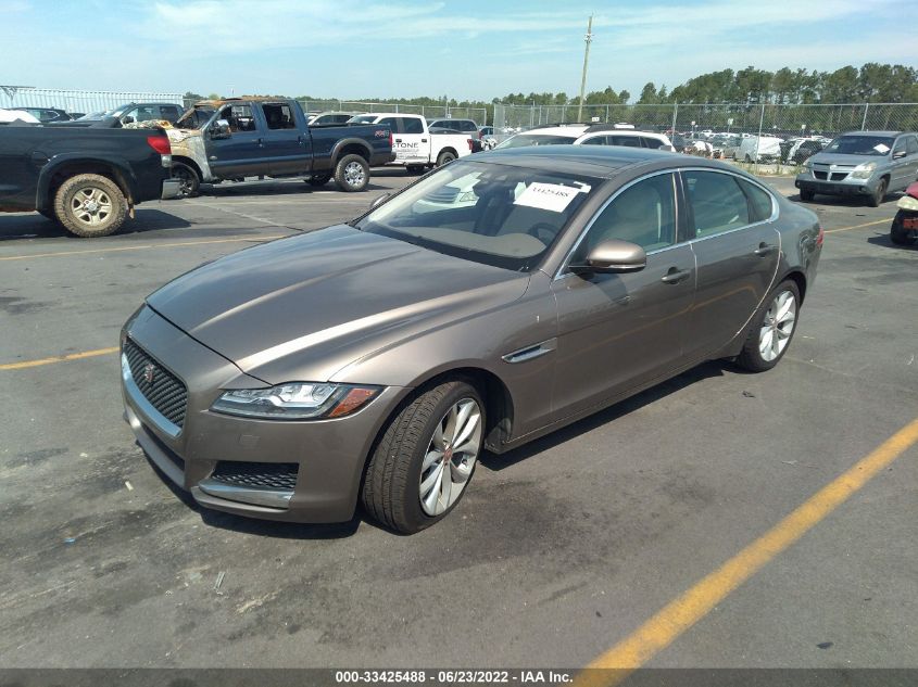 2017 JAGUAR XF 20D PREMIUM SAJBD4BN4HCY44017