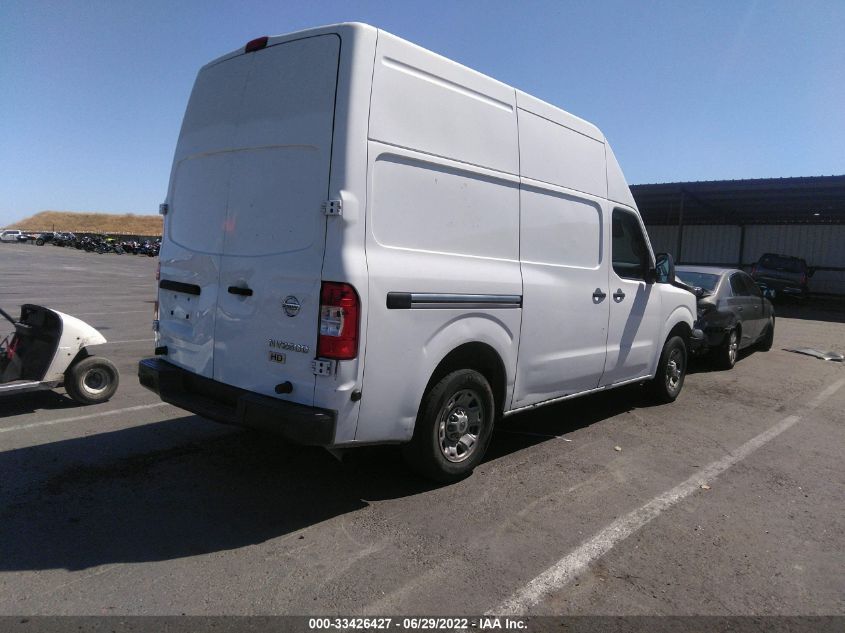 2015 NISSAN NV SV 1N6BF0LX9FN807626