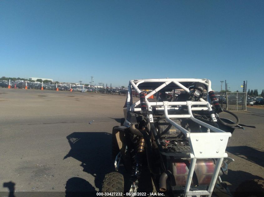 2020 POLARIS RZR XP 1000 - 3NSNAE996LH191353