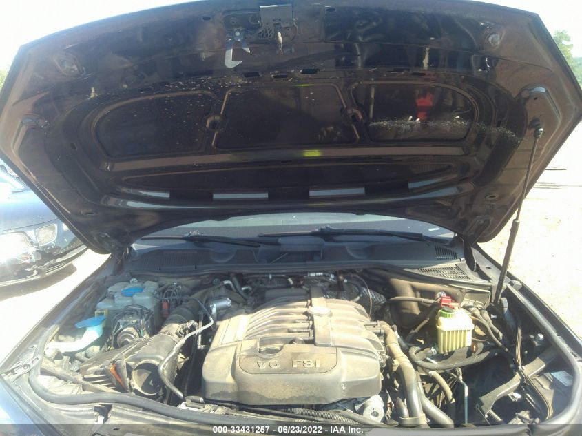 2017 VOLKSWAGEN TOUAREG WOLFSBURG EDITION WVGRF7BP3HD004827