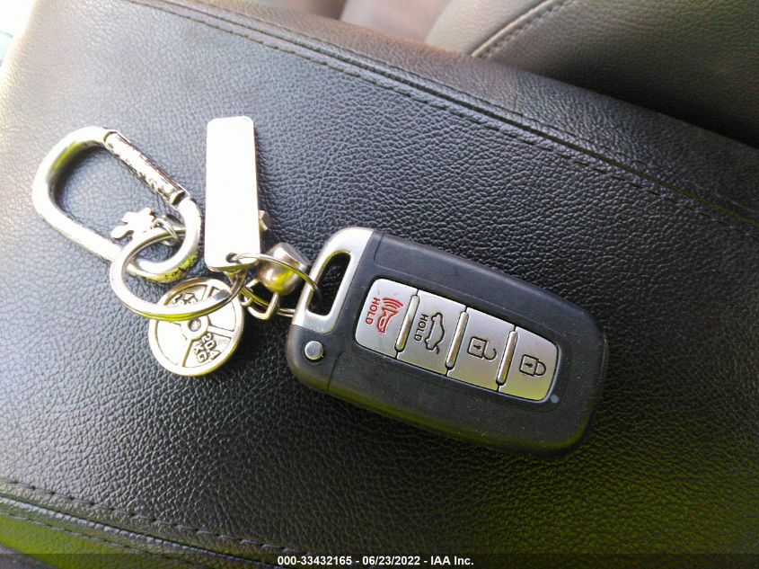 2014 HYUNDAI SONATA HYBRID HYBRID KMHEC4A47EA103449