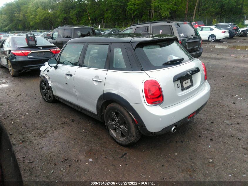 2021 MINI HARDTOP 4 DOOR COOPER - WMWXU7C05M2N21990