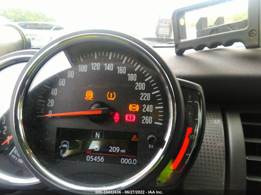 2021 MINI HARDTOP 4 DOOR COOPER - WMWXU7C05M2N21990