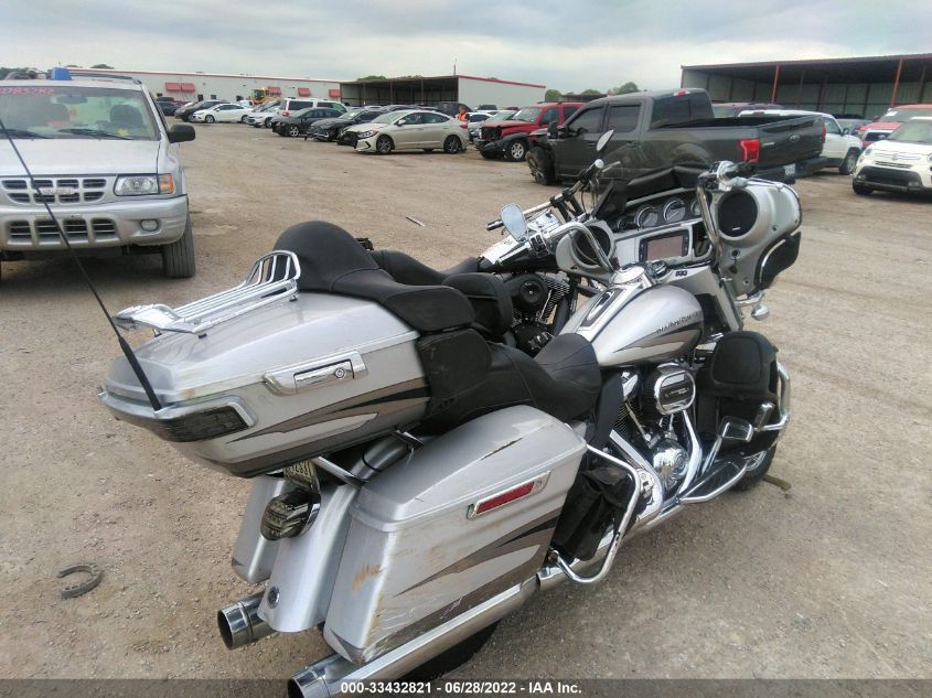 2017 HARLEY-DAVIDSON FLHTKSE CVO LIMITED 1HD1TEF15HB959059