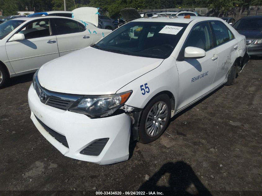 2014 TOYOTA CAMRY HYBRID LE/XLE/SE LIMITED EDITION 4T1BD1FK4EU111285