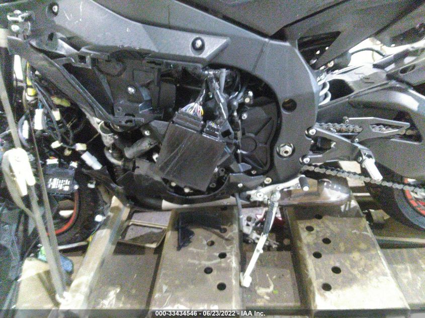 2017 YAMAHA YZFR1 JYARN39E4HA003512