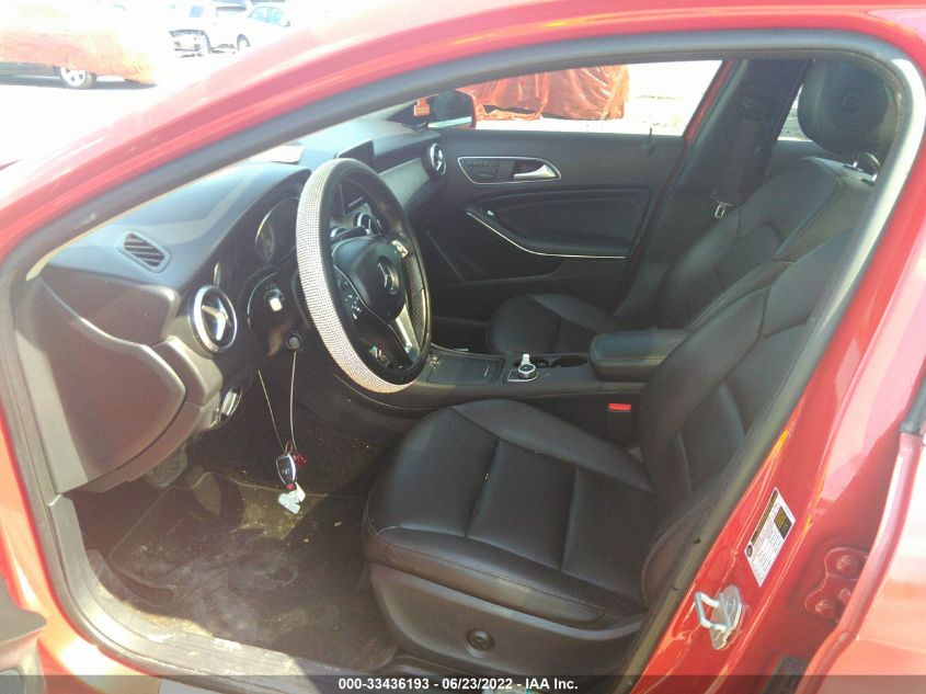 2015 MERCEDES-BENZ GLA-CLASS GLA 250 WDCTG4EB5FJ121095