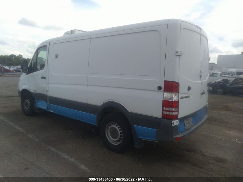 2013 MERCEDES-BENZ SPRINTER CARGO VANS WD3PE7CC5D5725756