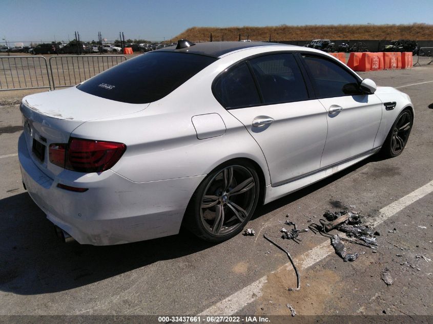 2013 BMW M5 WBSFV9C58DD095440