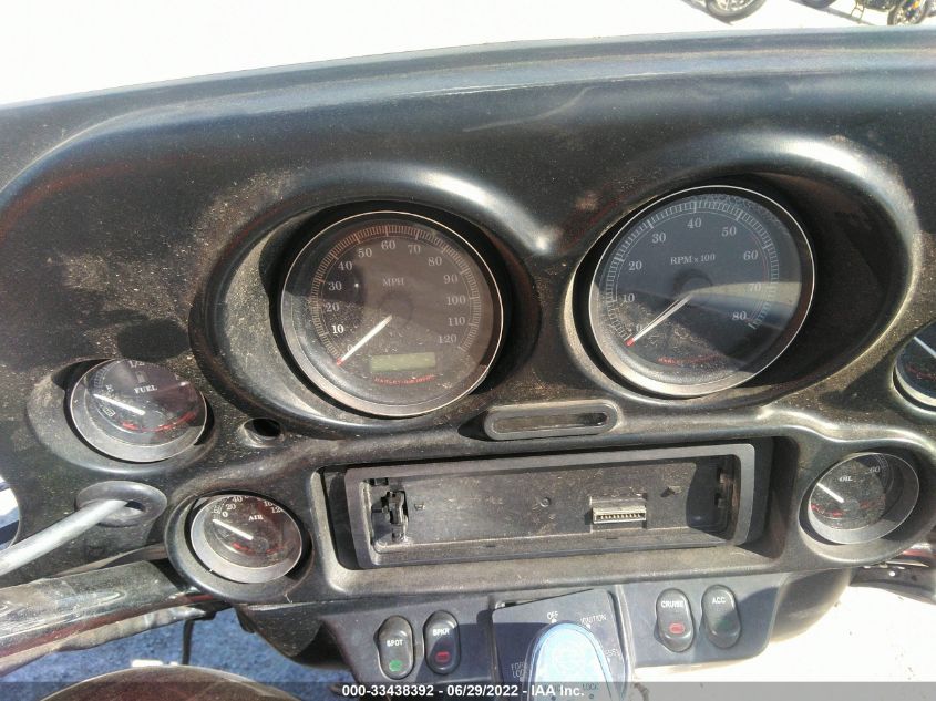 2009 HARLEY-DAVIDSON FLHTCU 1HD1FC4199Y664284