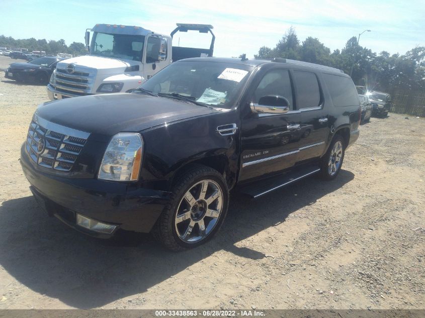 2013 CADILLAC ESCALADE ESV LUXURY 1GYS4HEF1DR274408