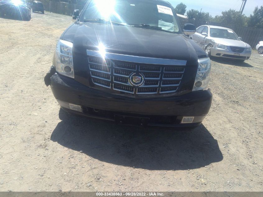 2013 CADILLAC ESCALADE ESV LUXURY 1GYS4HEF1DR274408
