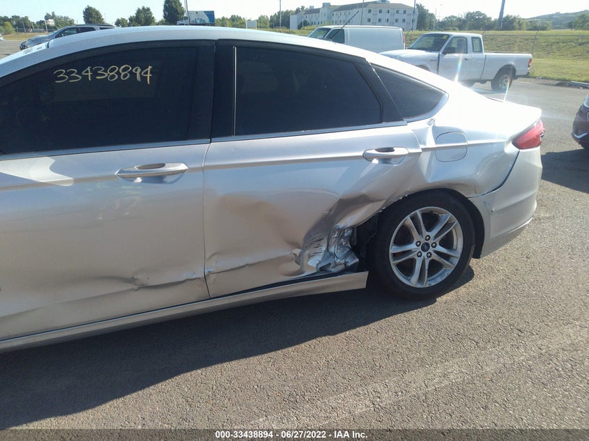 VIN 3FA6P0LUXJR161905 2018 FORD FUSION HYBRID SE